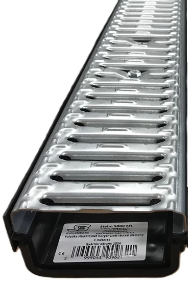 Folyóka HURRICANE horganyzott ráccsal alacsony 1 méteres 13x6,5